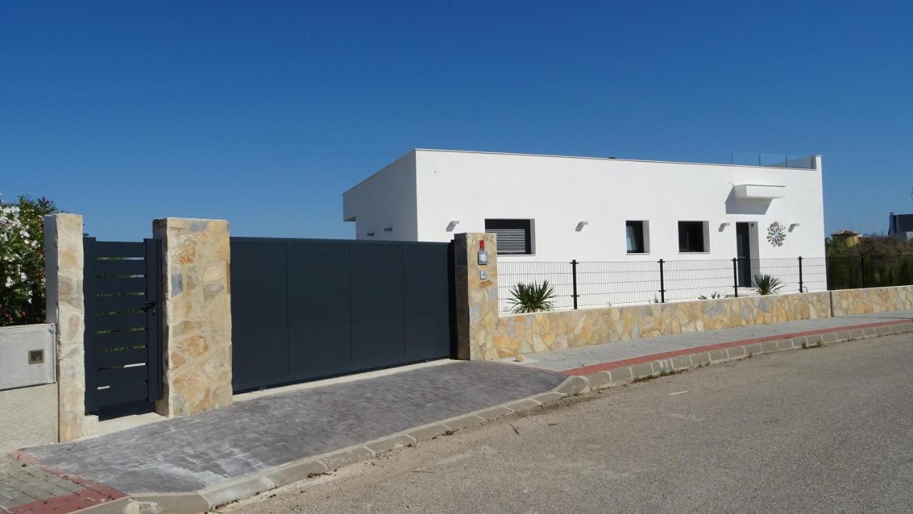 El Sol Blanco Villa Ráfol de Almunia Exteriör bild
