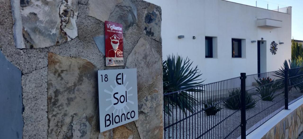 El Sol Blanco Villa Ráfol de Almunia Exteriör bild